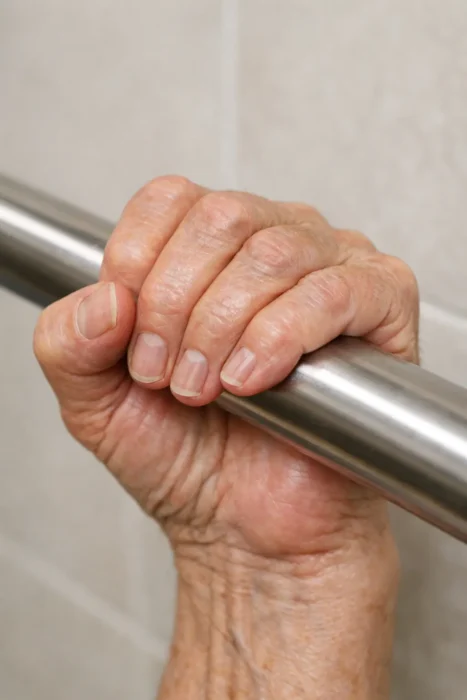 Georgia Grab Bar Laws for Senior Facilities: Sue Now